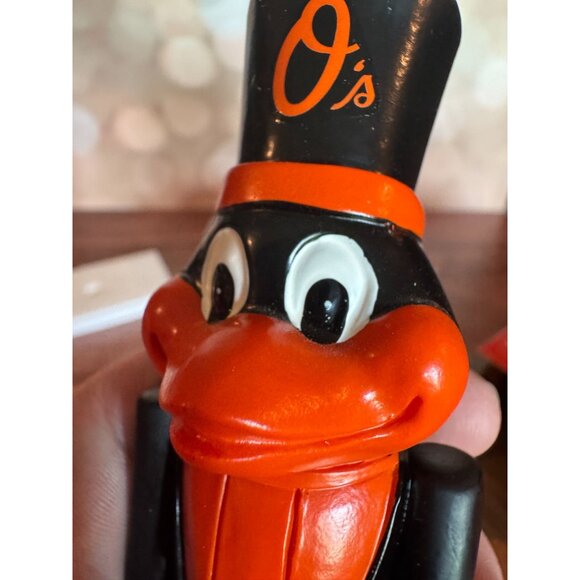 Oriole Bird Baltimore Orioles MLB 2019 SGA Nutcracker NIB Half Way To Christmas - Picture 6 of 13